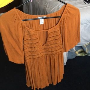 Burnt orange flowy top